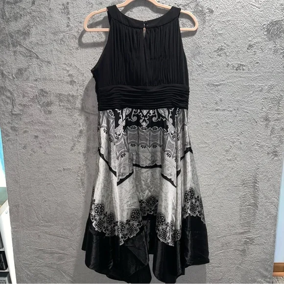 Melrose Social Black Silver Handkerchief Cocktail Party Dress Size 18 - Picture 3 of 13